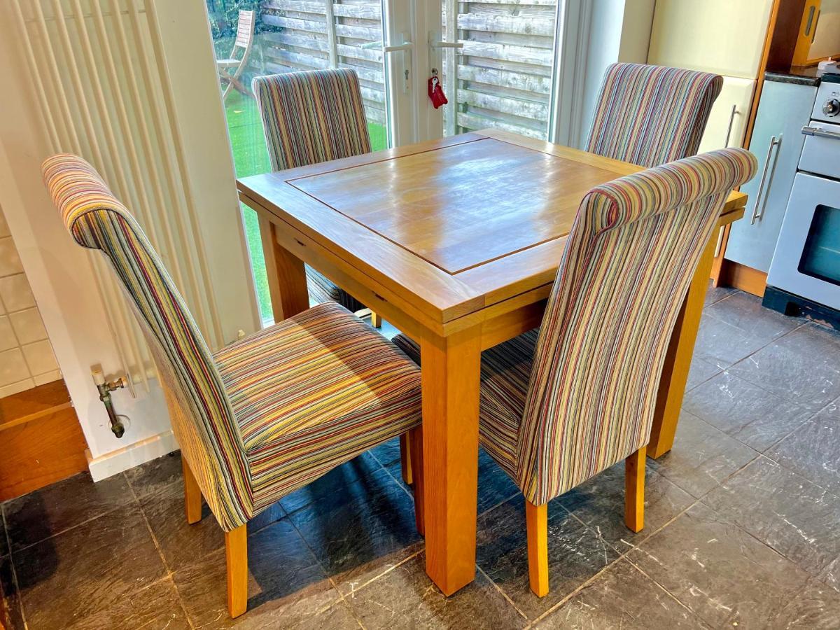 Stunning Beach Front House - Sleeps 6 Pwllheli Esterno foto